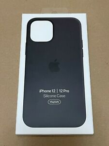 Apple iPhone 12 / 12 Pro Silicone Case with MagSafe - Black image 0
