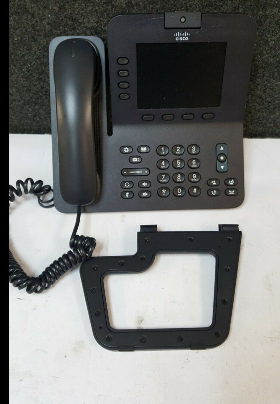 CISCO Office Video Phone VOIP IP Telephone CP-8945 image 0